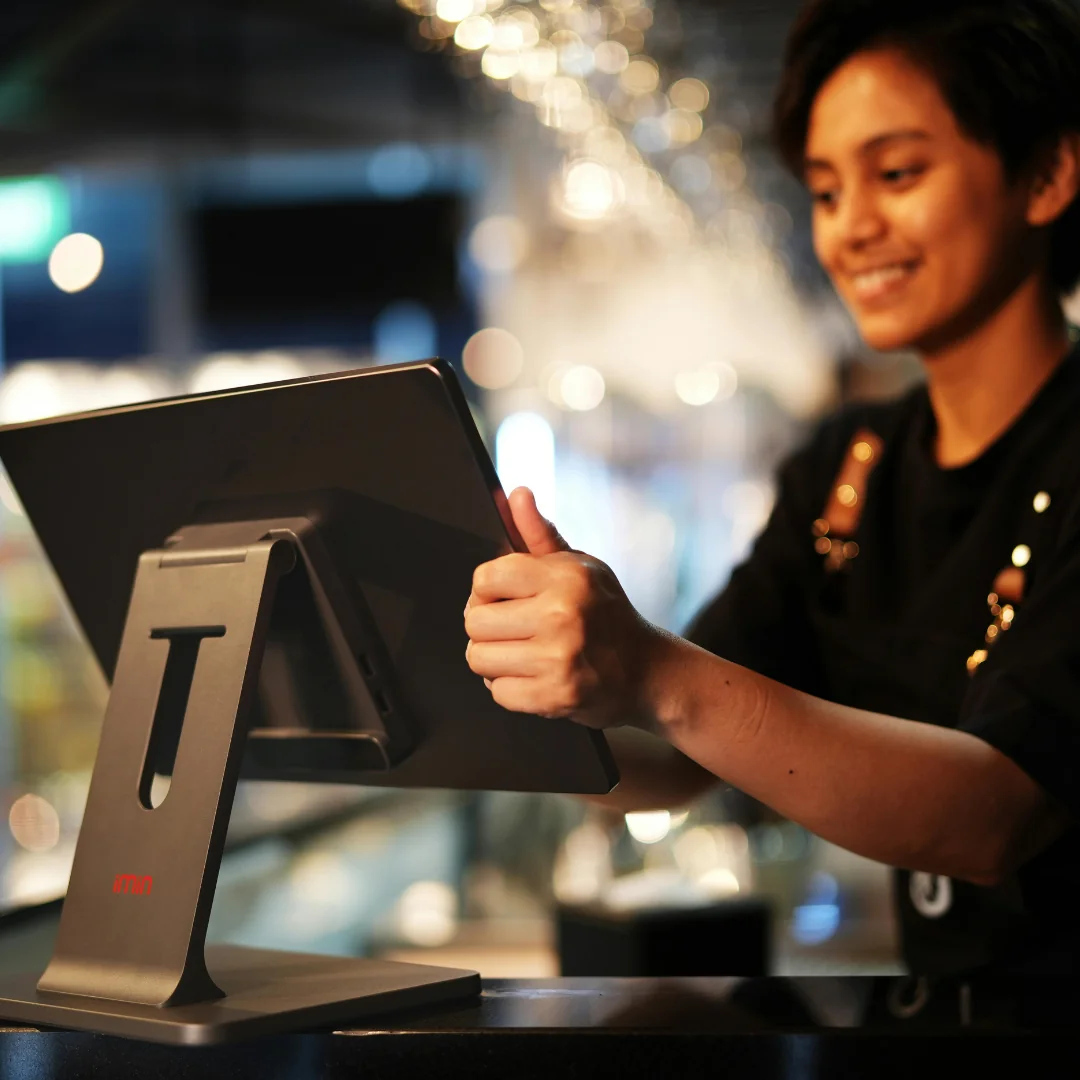 Furniture & Home Decor